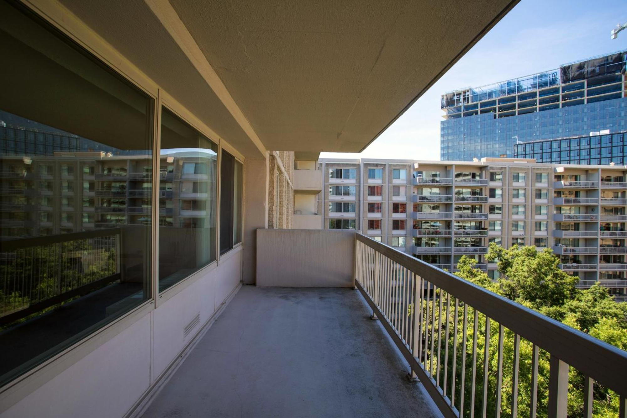 Fantastic 2 Bedroom Apartment With Gym At Arlington Exteriör bild